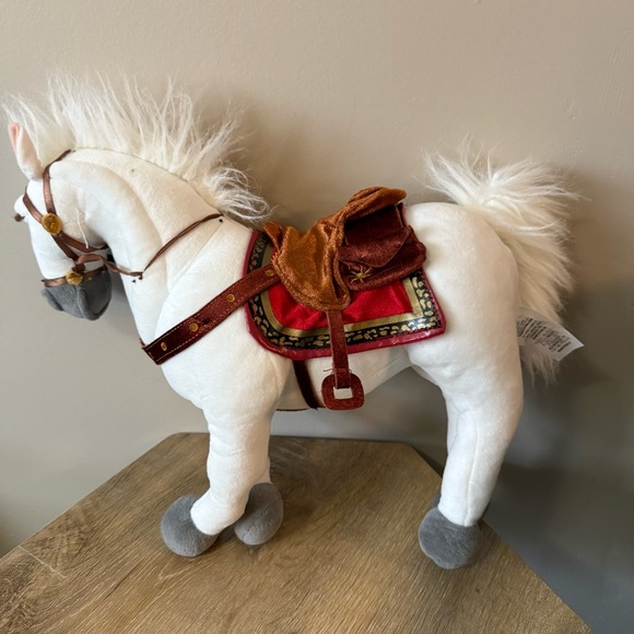 DISNEY STORE TANGLED RAPUNZEL Maximus Plush Horse - Picture 7 of 9